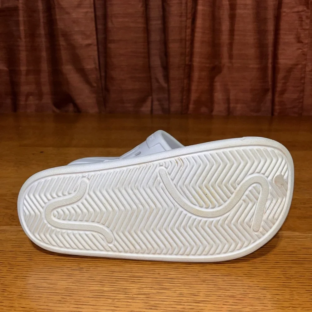 ADIDAS ADILETTE CLOG SLIDES White/Black 3 Stripes Shoes Men Sz 7 Women sz 9